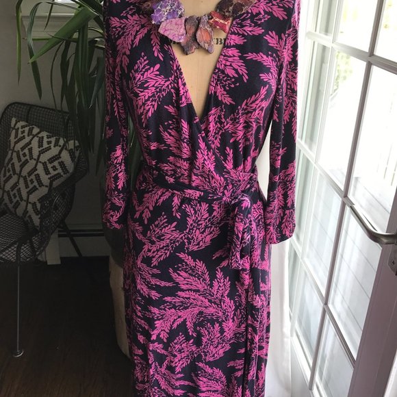 CAbi Floral Wrap Dress with Tie - Picture 5 of 7
